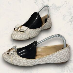 Michael Kors Monogram Ballerina Shoes Flats Gold Lock And Bow Women’s Size 8.5M